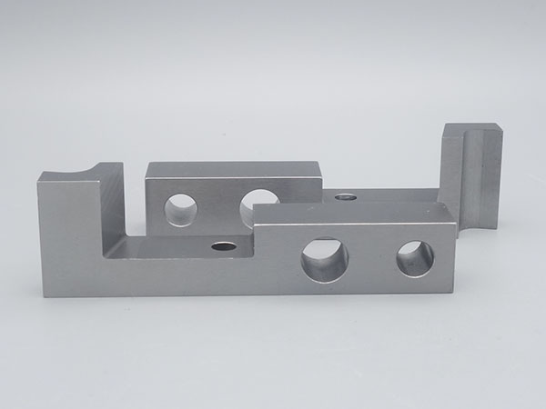 關(guān)于CNC零件加工核心加工流程有哪些呢？的圖片